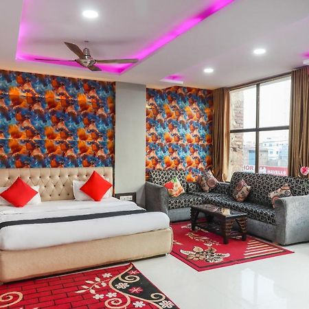 Capital O 70631 Hotel Dwarka International Darbhanga Extérieur photo