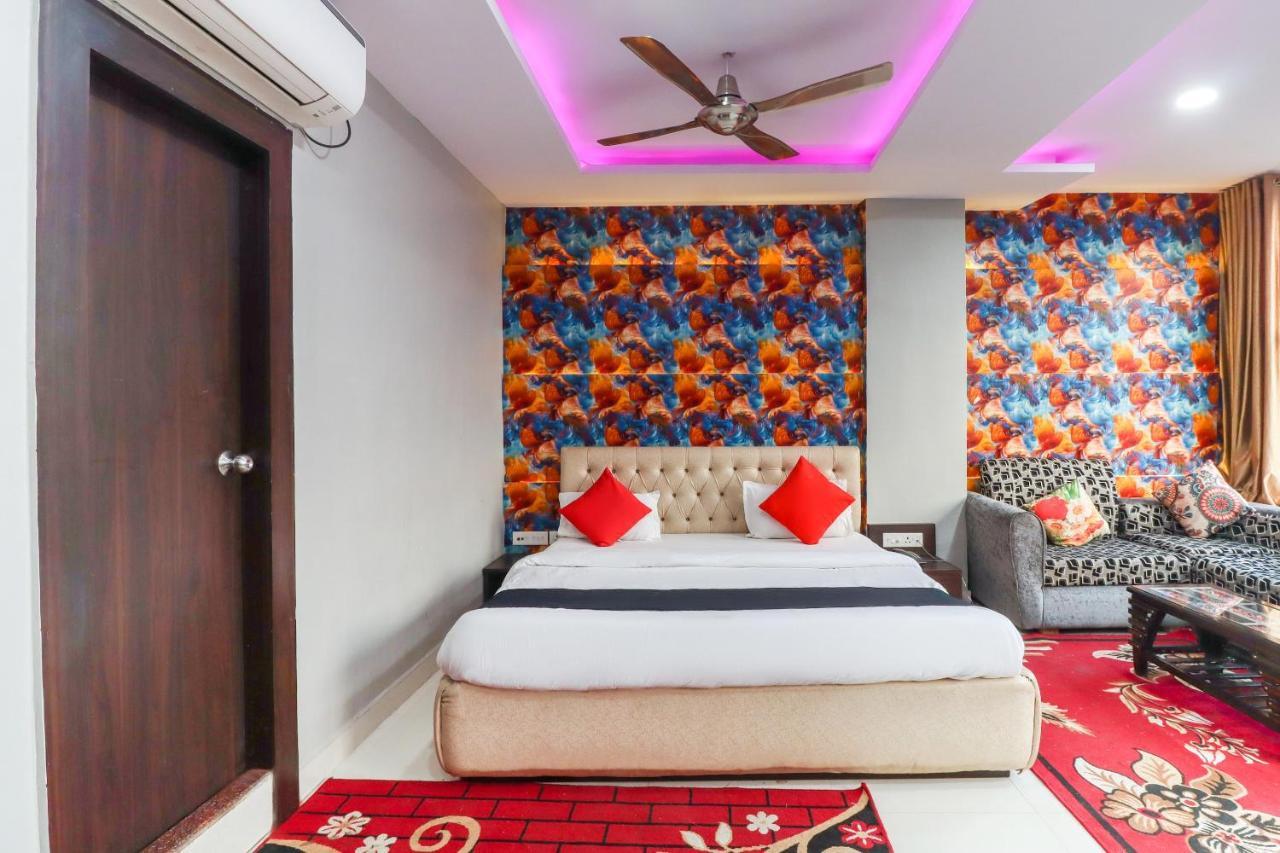 Capital O 70631 Hotel Dwarka International Darbhanga Extérieur photo